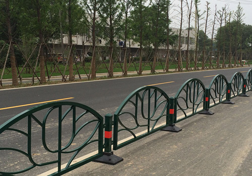 道路隔离护栏