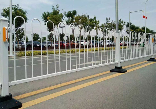 道路隔离护栏