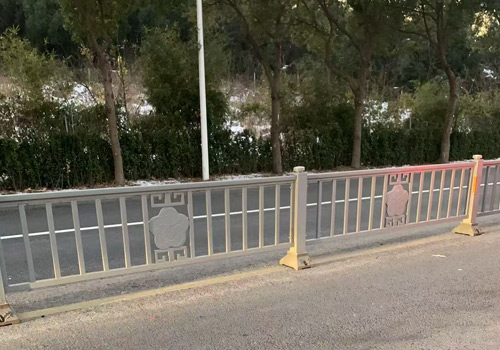 道路隔离护栏