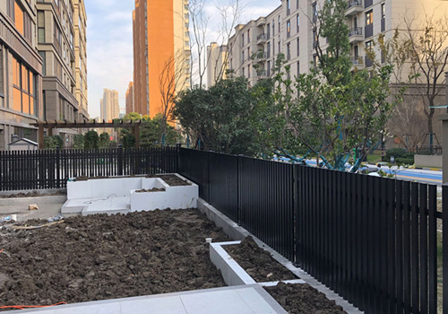 铝合金围墙护栏