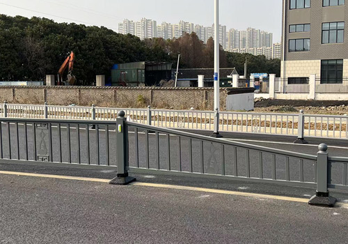 道路隔离护栏