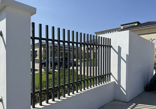 铝合金围墙护栏